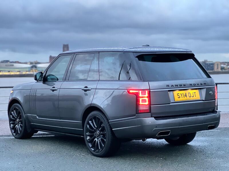 LAND ROVER RANGE ROVER