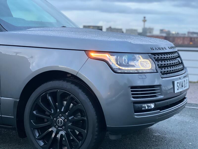 LAND ROVER RANGE ROVER