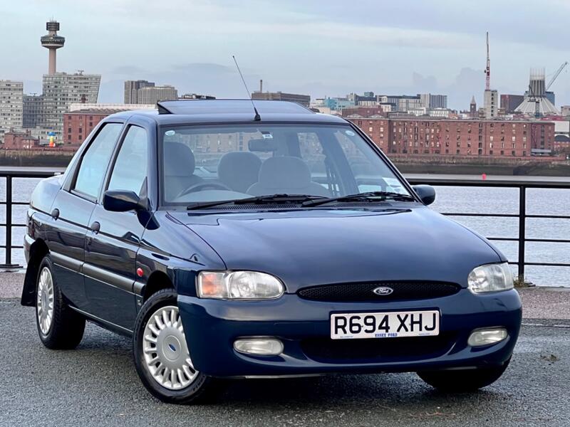 View FORD ESCORT 1.6 16v LX