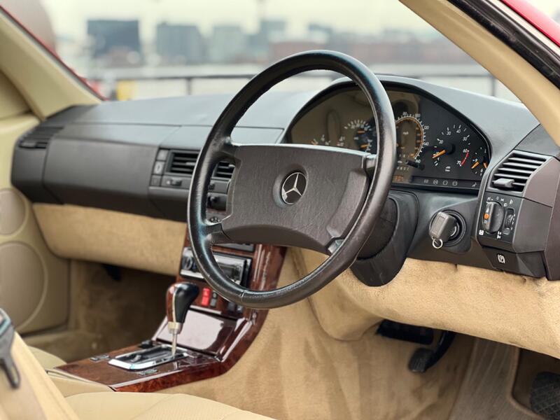 MERCEDES-BENZ 500