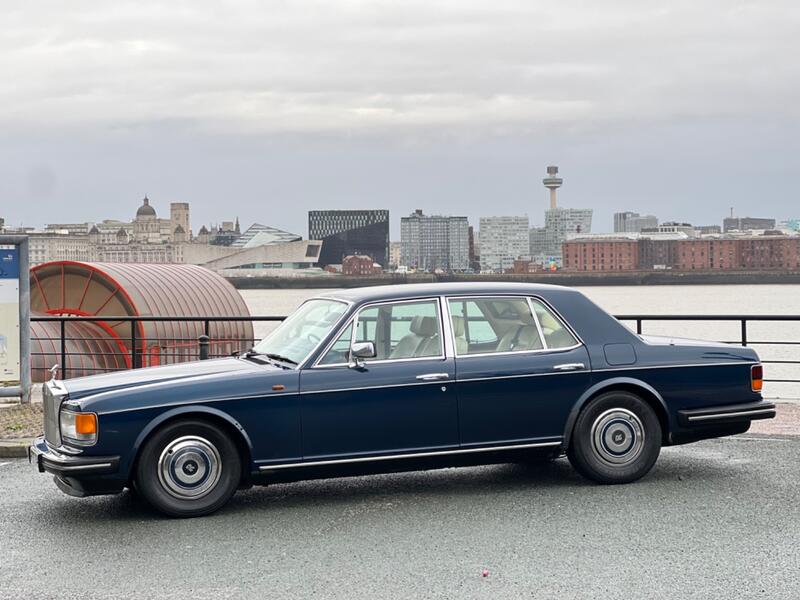 ROLLS-ROYCE SILVER SPIRIT