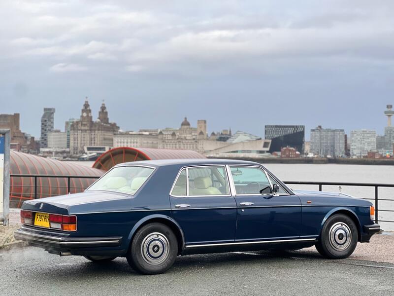 ROLLS-ROYCE SILVER SPIRIT