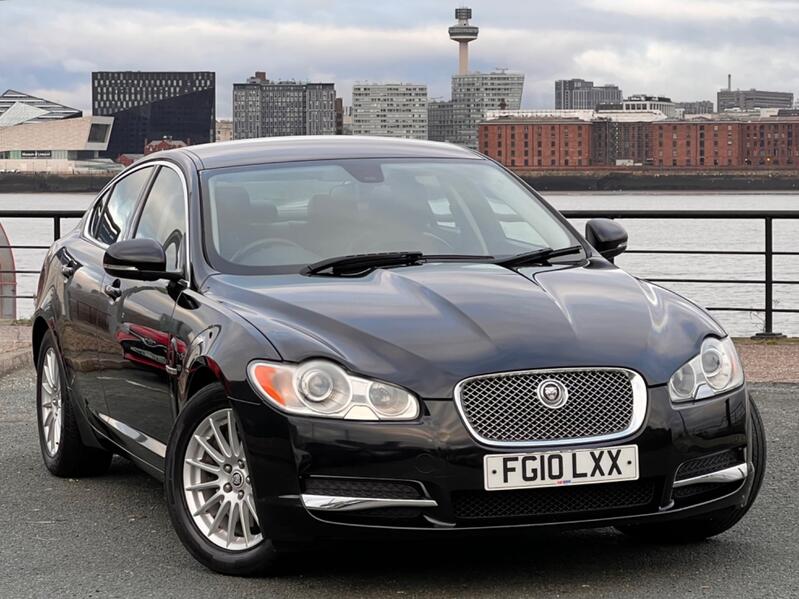 View JAGUAR XF 3.0 V6 Luxury 