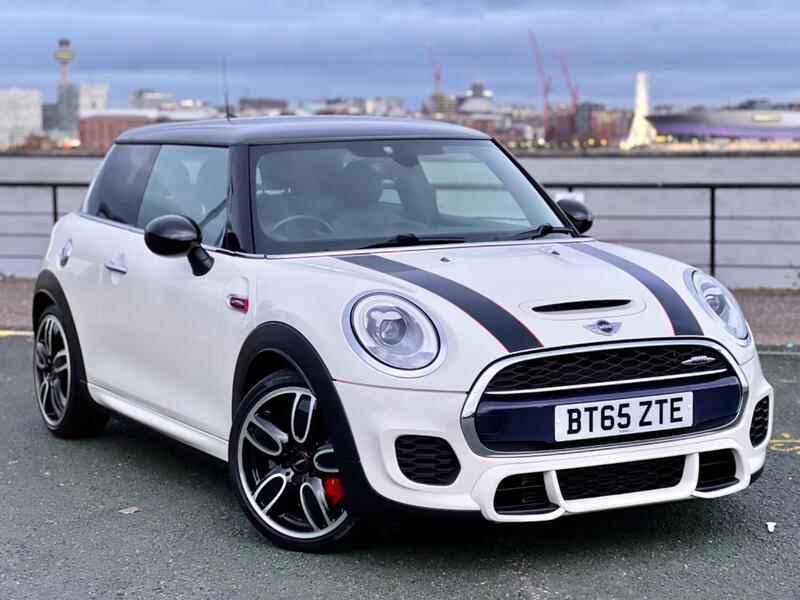 View MINI HATCH 2.0 John Cooper Works 3-Door Hatch