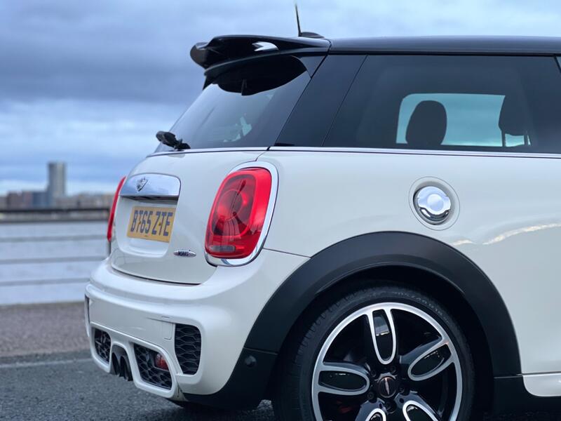 View MINI HATCH 2.0 John Cooper Works 3-Door Hatch