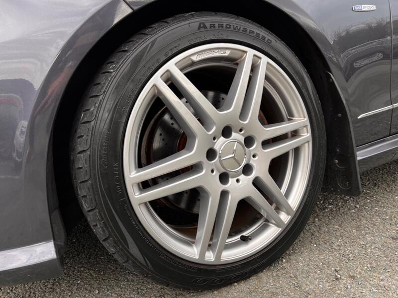 MERCEDES-BENZ E CLASS