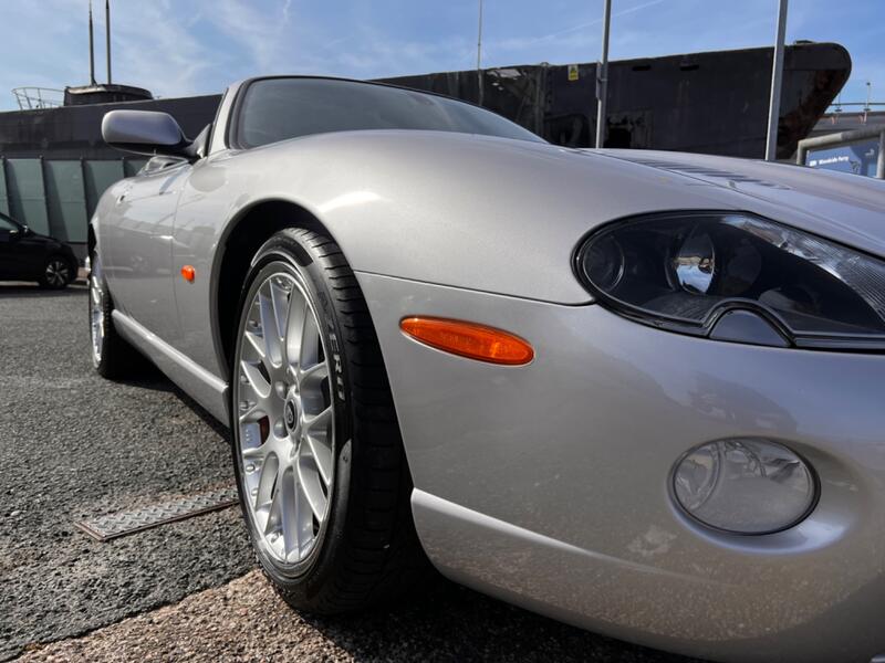 JAGUAR XKR-S