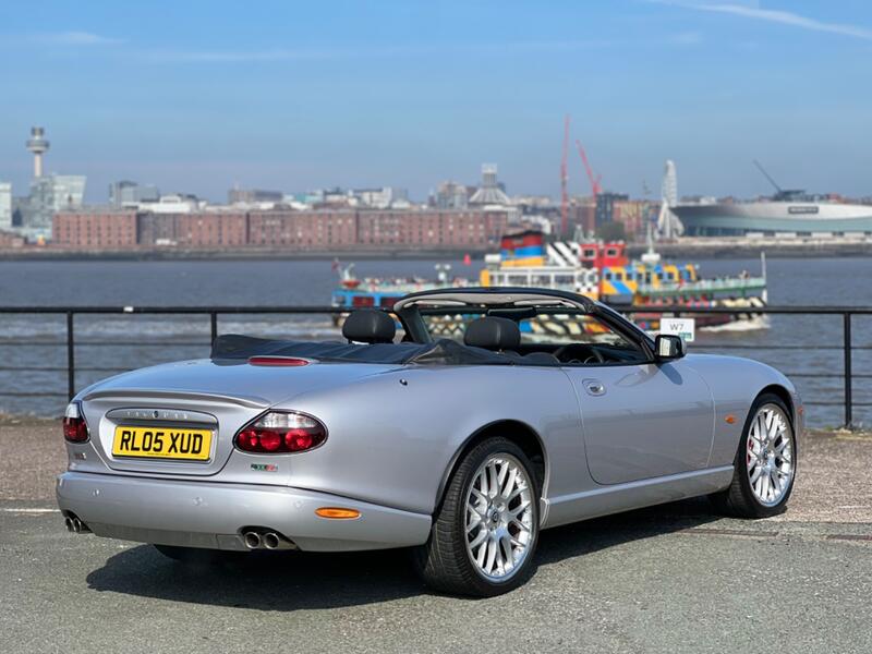 JAGUAR XKR-S