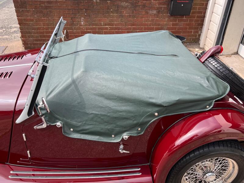 MORGAN PLUS 4