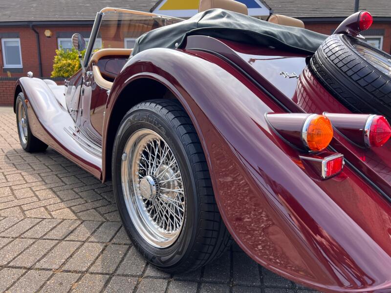 MORGAN PLUS 4