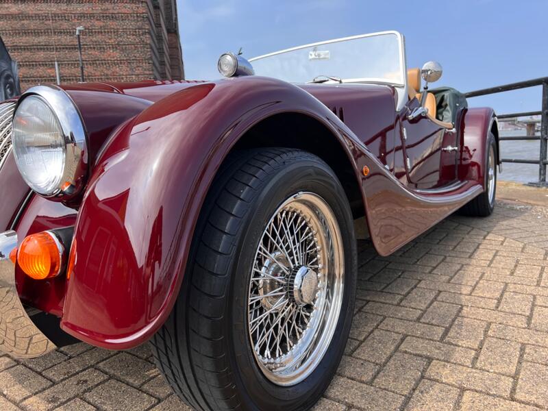 MORGAN PLUS 4