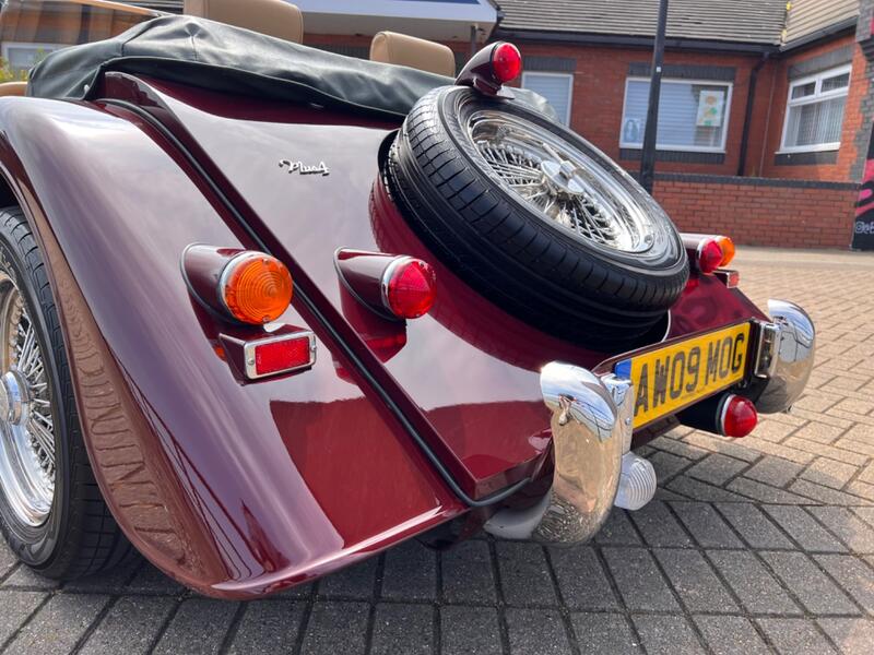 MORGAN PLUS 4