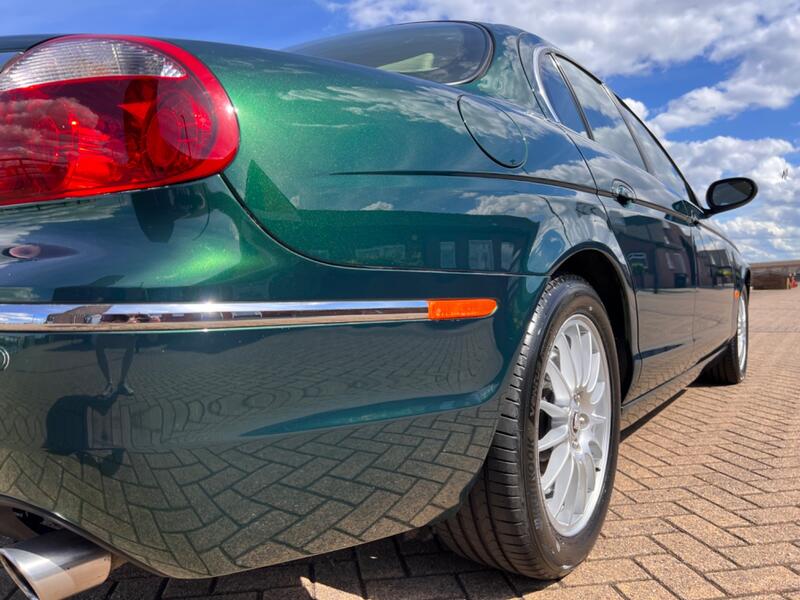 JAGUAR S-TYPE