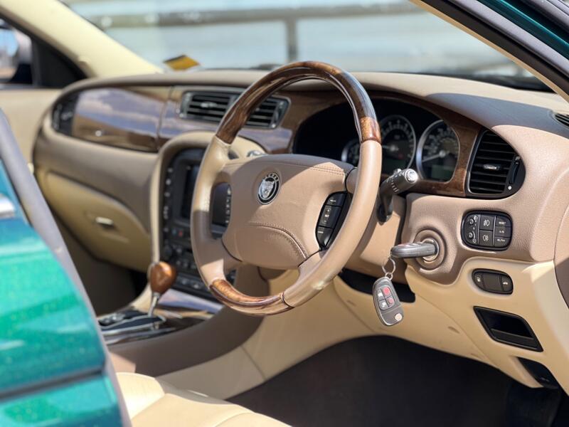 JAGUAR S-TYPE
