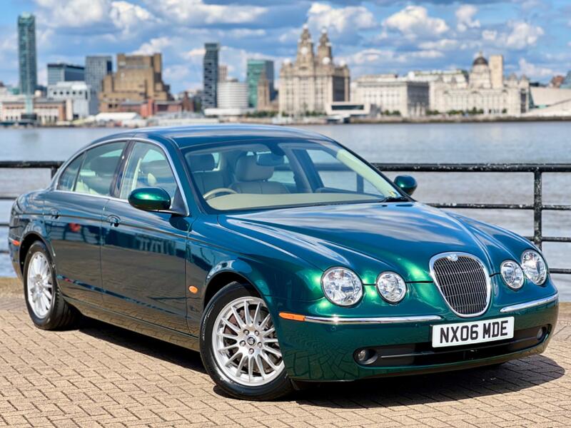 View JAGUAR S-TYPE 4.2 V8 SE