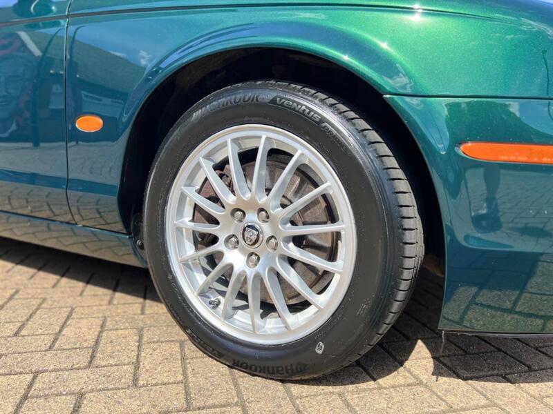 JAGUAR S-TYPE