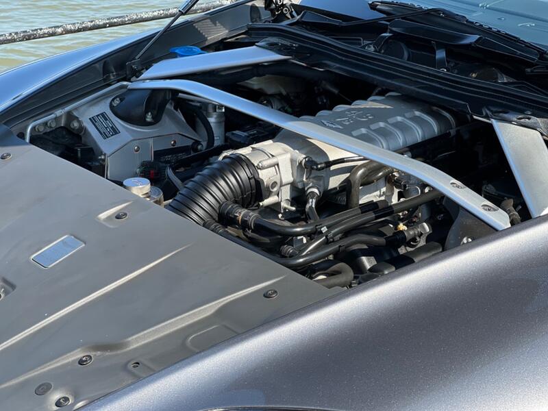 ASTON MARTIN VANTAGE