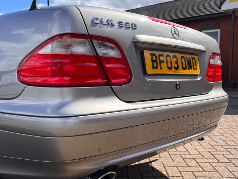 MERCEDES-BENZ CLK