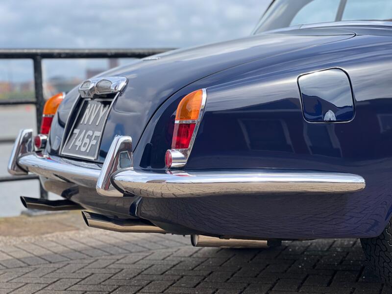 JAGUAR 420