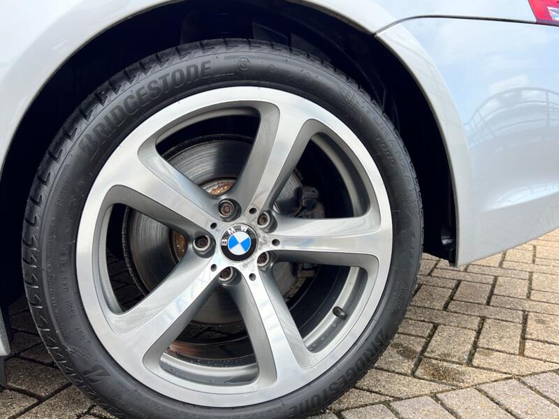BMW 6 SERIES