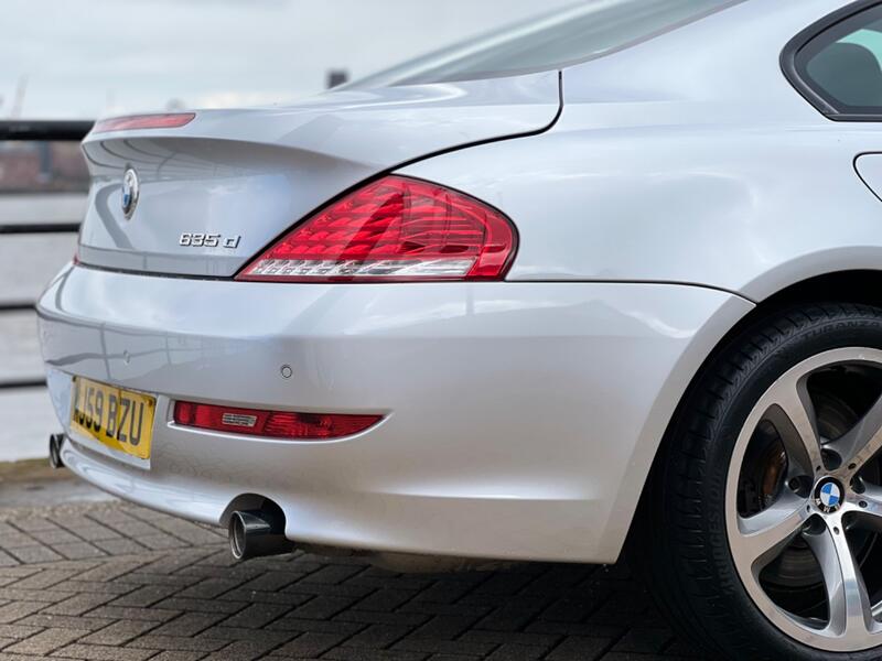 BMW 6 SERIES