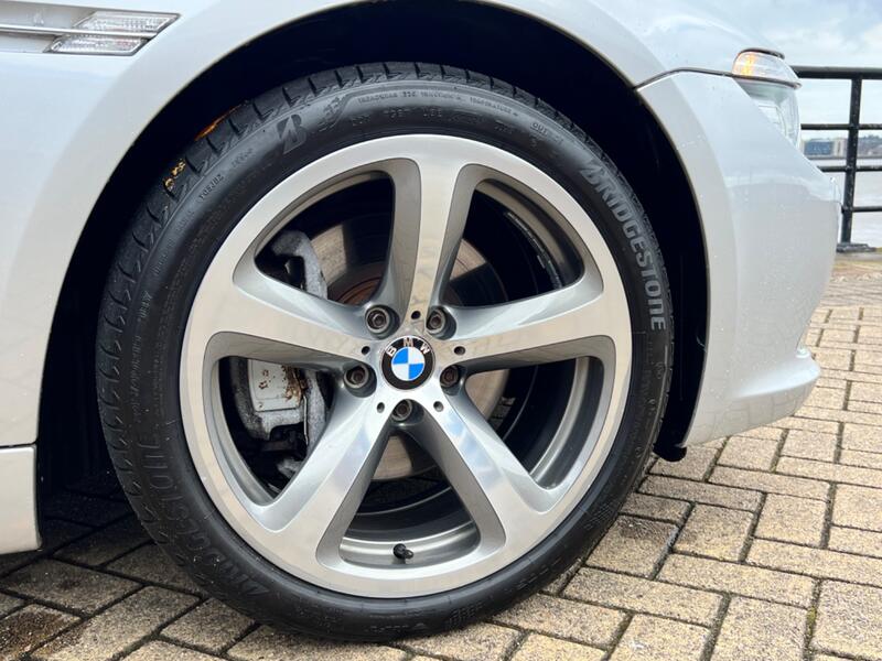 BMW 6 SERIES