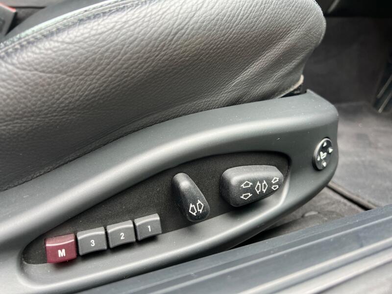 BMW 6 SERIES