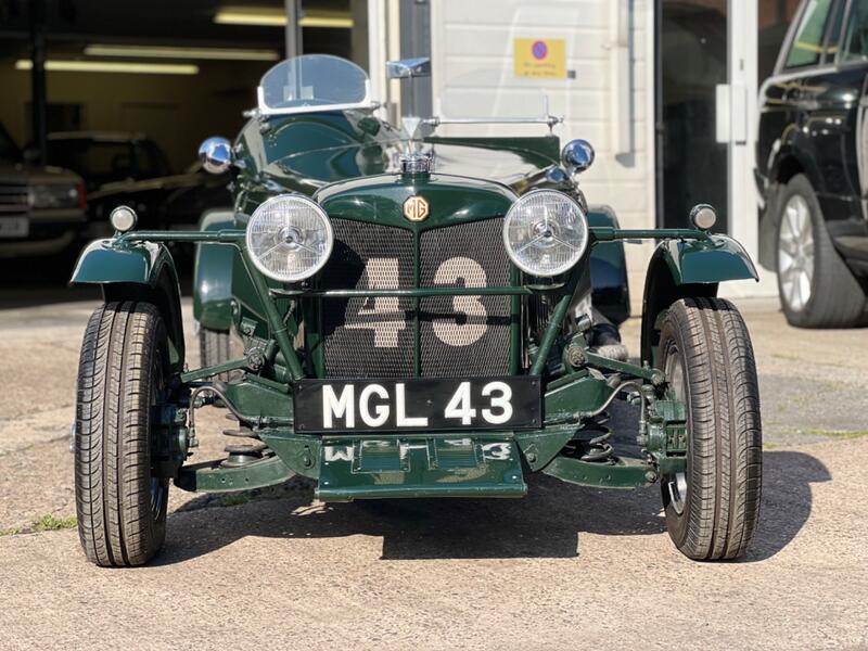 MG ROADSTER