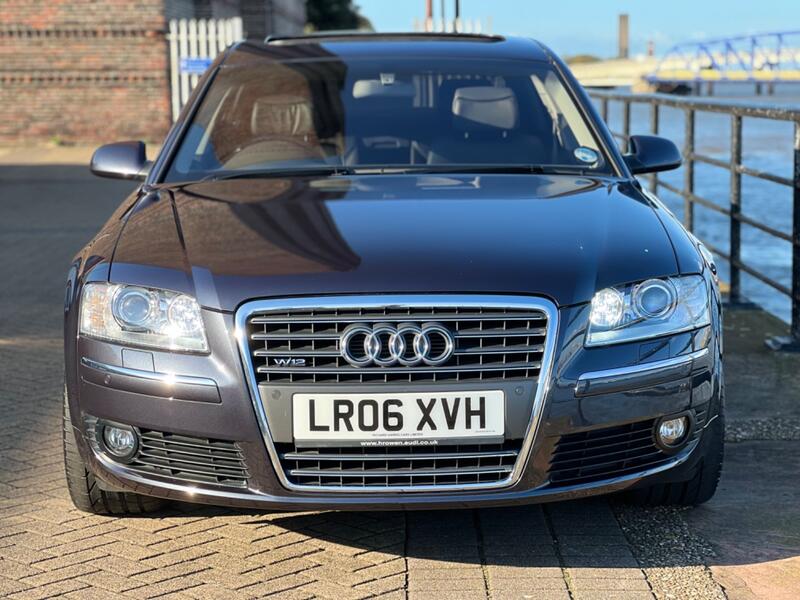 AUDI A8