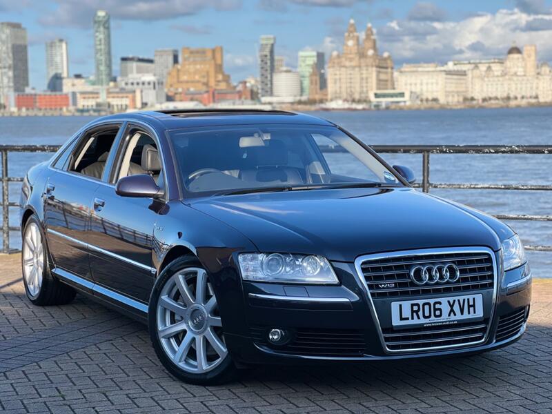AUDI A8