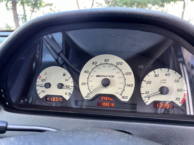 MERCEDES-BENZ AMG