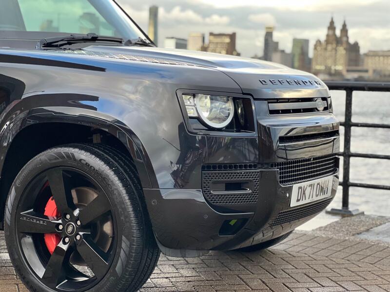 LAND ROVER DEFENDER