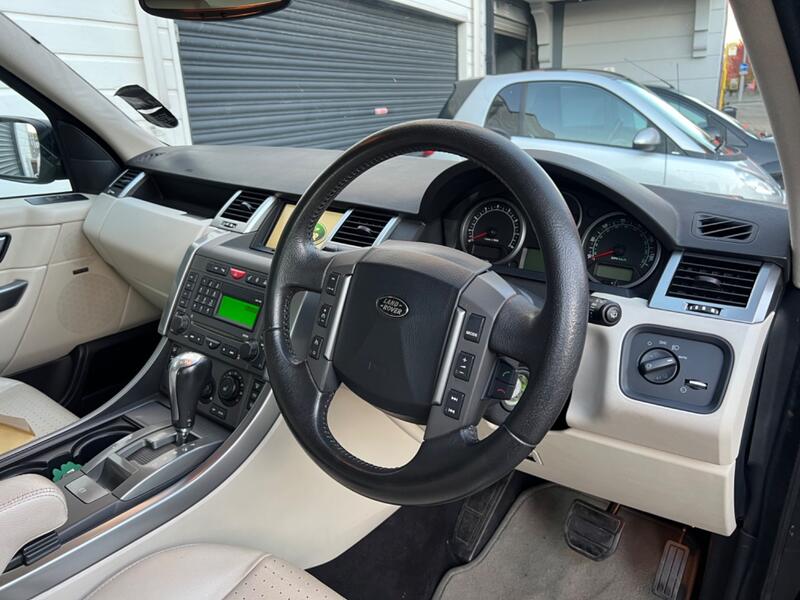 View LAND ROVER RANGE ROVER SPORT 4.2 V8 Supercharged