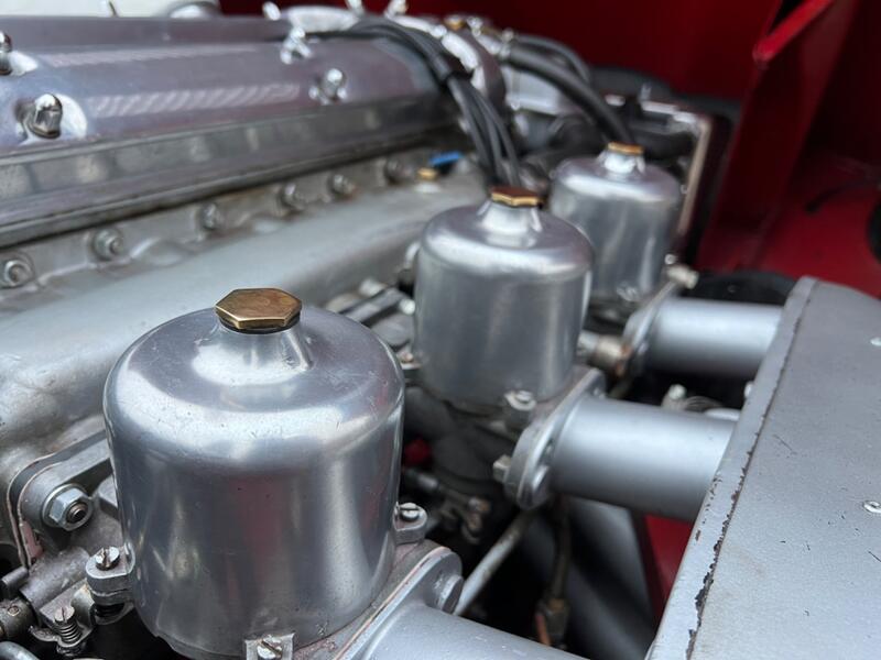JAGUAR E-TYPE