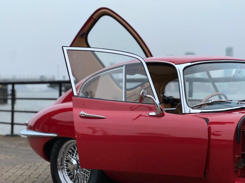 JAGUAR E-TYPE