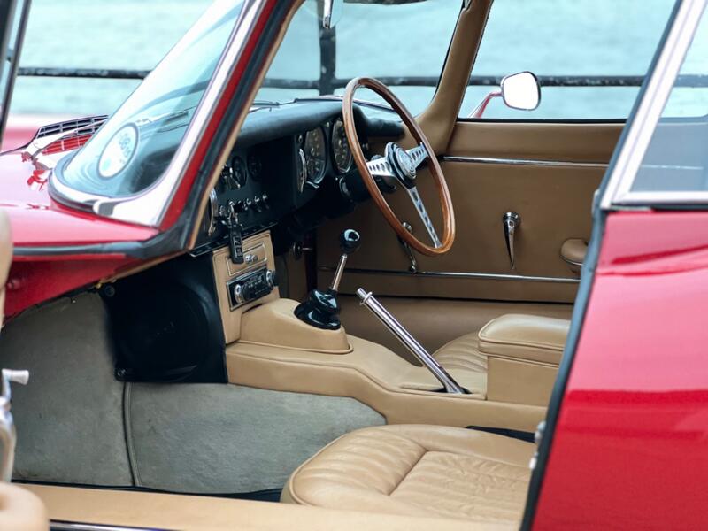 JAGUAR E-TYPE