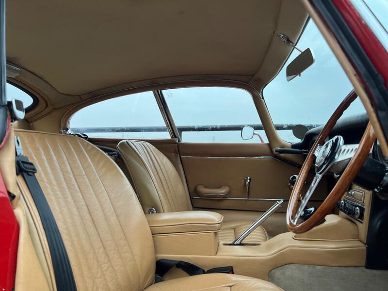 JAGUAR E-TYPE