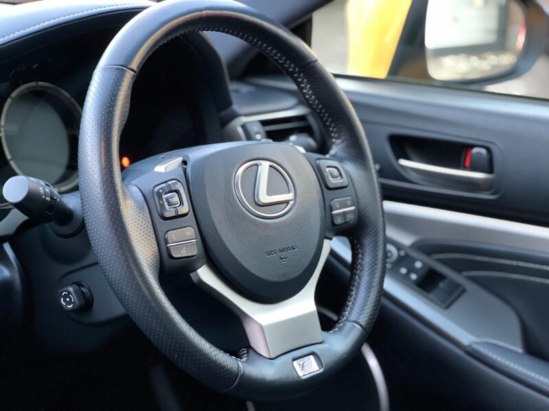 LEXUS RC