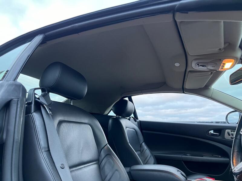 JAGUAR XKR