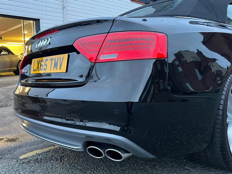 AUDI S5