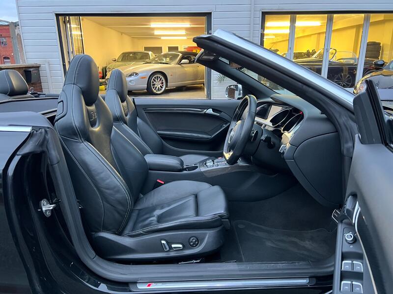 AUDI S5