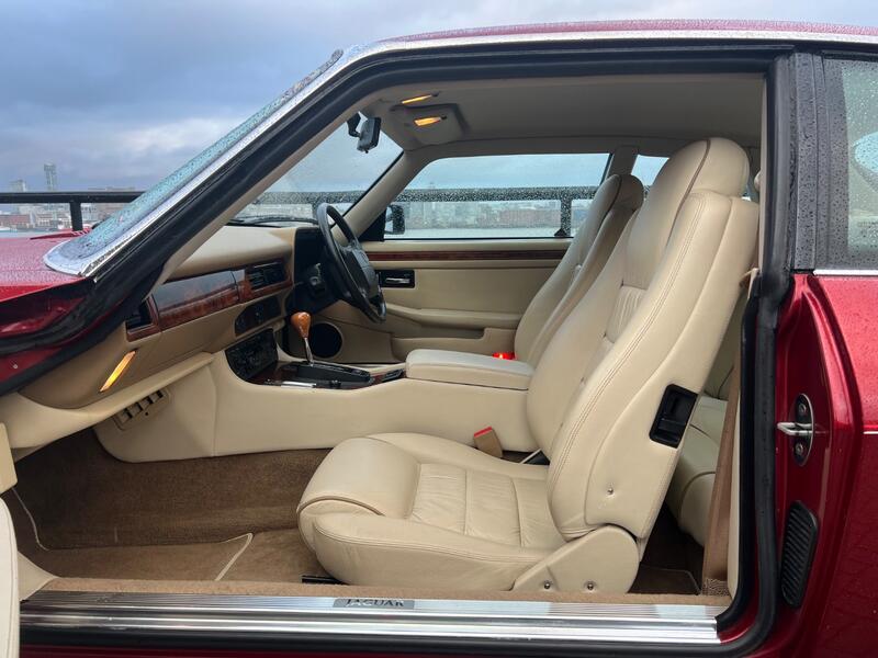 JAGUAR XJS