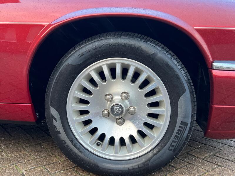 JAGUAR XJS