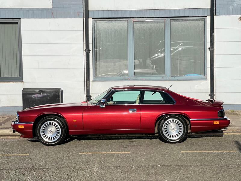 JAGUAR XJS