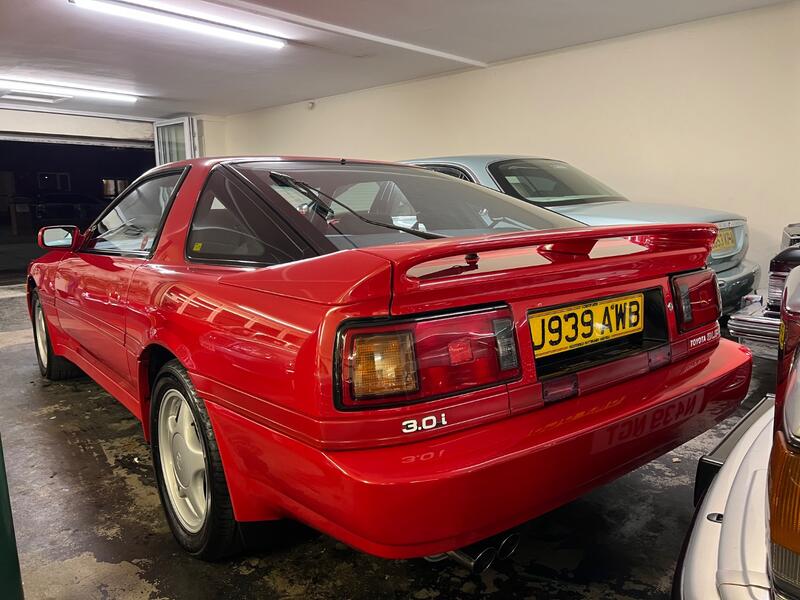 TOYOTA SUPRA