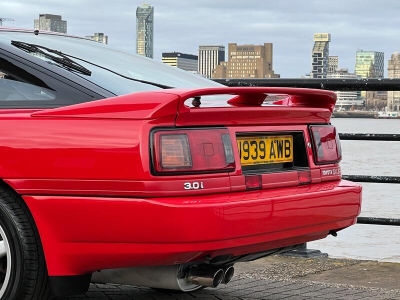 TOYOTA SUPRA