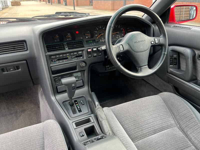 TOYOTA SUPRA