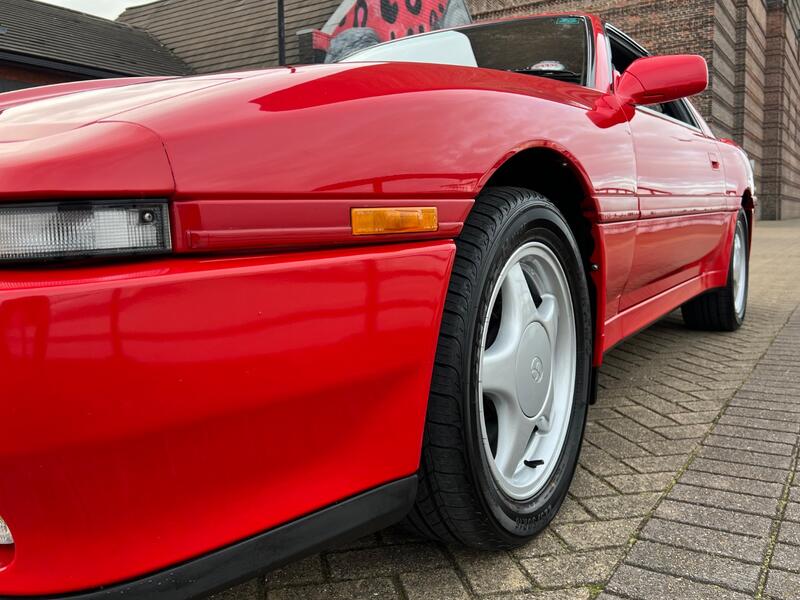 TOYOTA SUPRA