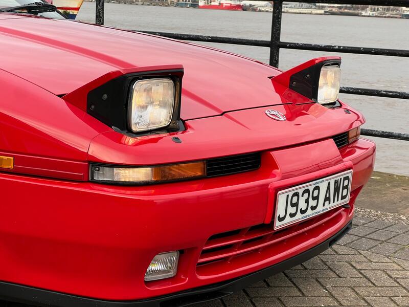 TOYOTA SUPRA
