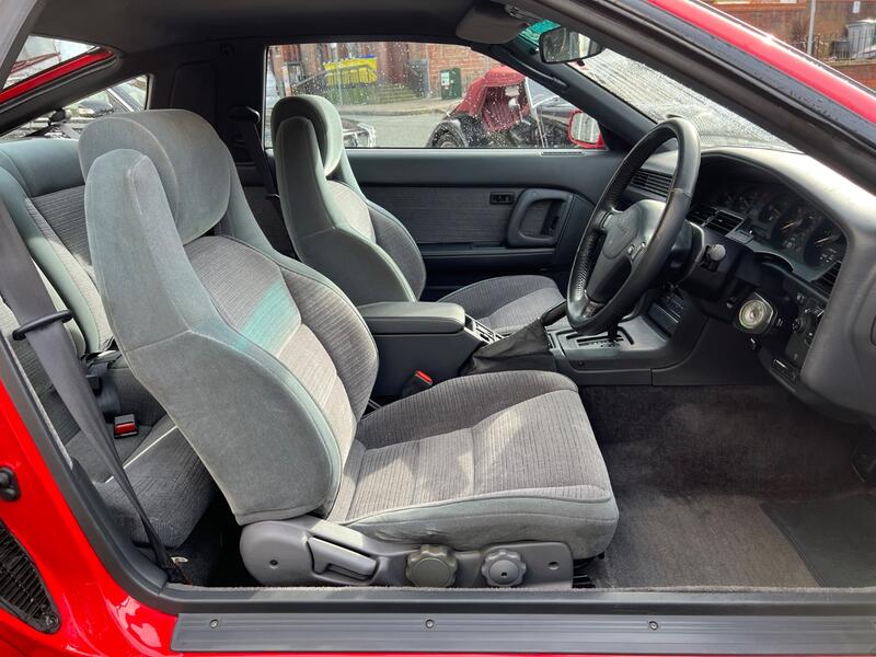 TOYOTA SUPRA
